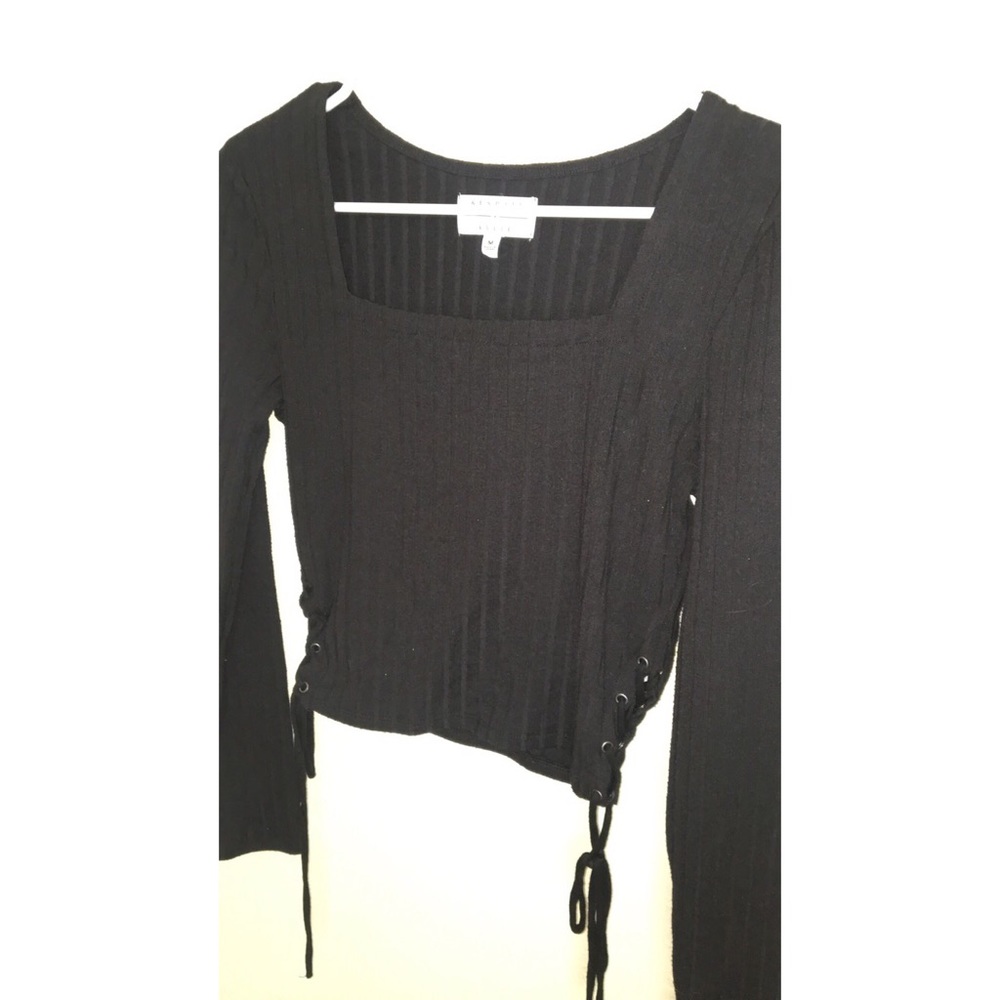 Kendall & Kylie crop top